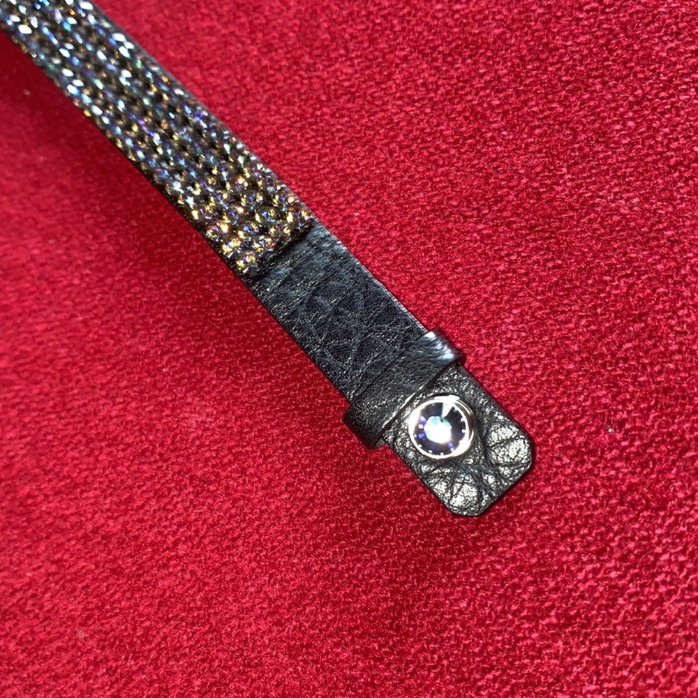 Black Swarovski Crystal leather strap bracelet. Sparkle into summer - Picture 4 of 6